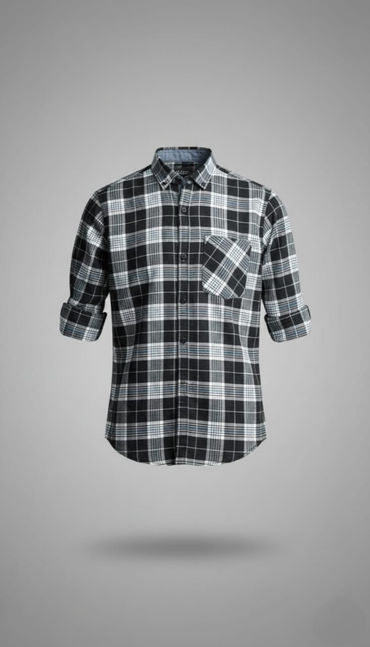 Men’s Blue & White Checkered Long-Sleeve Shirt