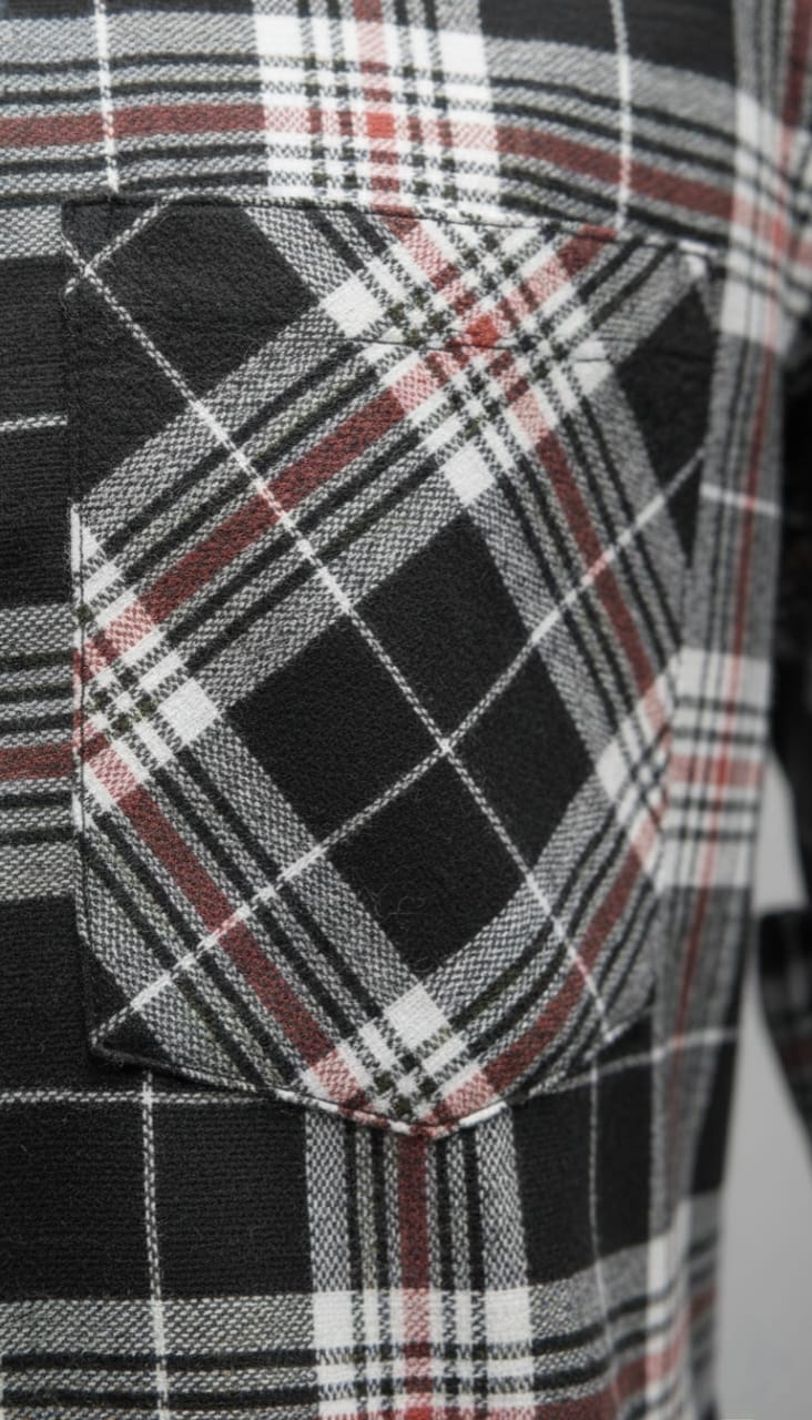 Men’s Red & White Checkered Long-Sleeve Shirt